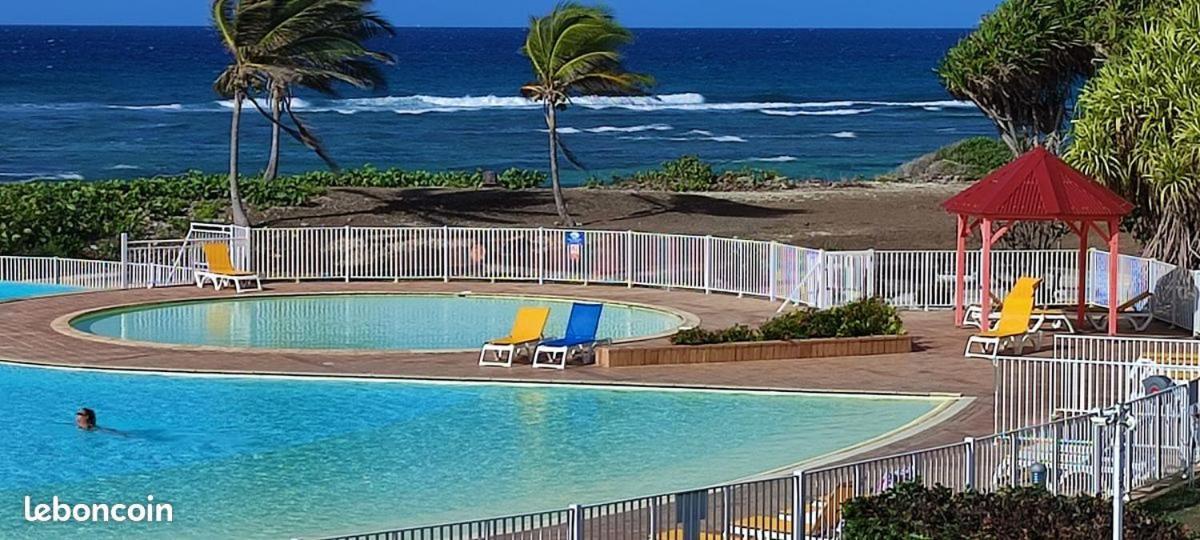 Appartamento Ti.Maanga Vue Mer Pieds Dans L'Eau Saint-Francois  Esterno foto